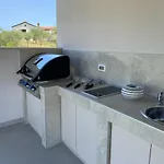 Villa Victoria Istra Heated Pool Fenced Garden *