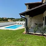 Victoria Istra Heated Pool Fenced Garden Villa Nova Vas (Brtonigla)
