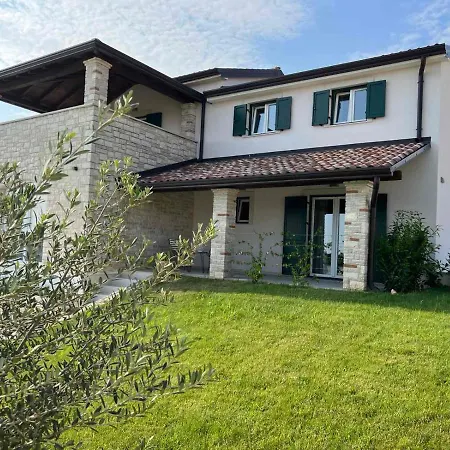 Victoria Istra Heated Pool Fenced Garden Villa *